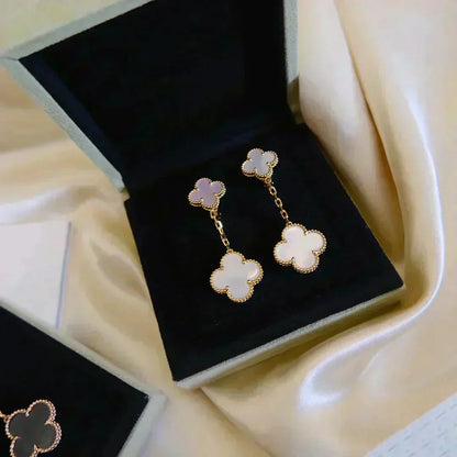 [Eterna Jewels]CLOVER 2 MOTIF WHITE MOP EARRINGS
