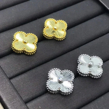 [Eterna Jewels]CLOVER MINI 9.5MM LASER EARRINGS