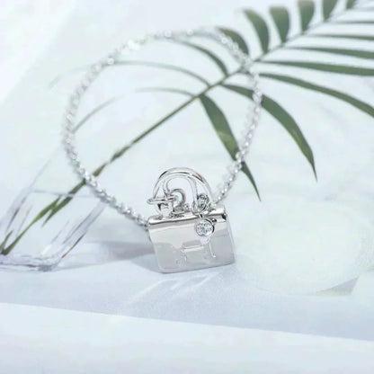 [Eterna Jewels]AMULETTE PEDANT SILVER NECKLACE