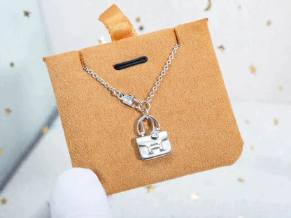 [Eterna Jewels]AMULETTE PEDANT SILVER NECKLACE