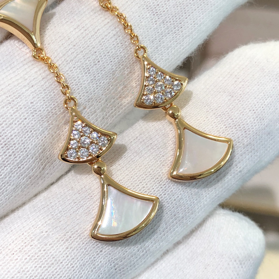 [Eterna Jewels]DREAM EARRINGS 3 MOTIFS DIAMOND MOP PINK GOLD