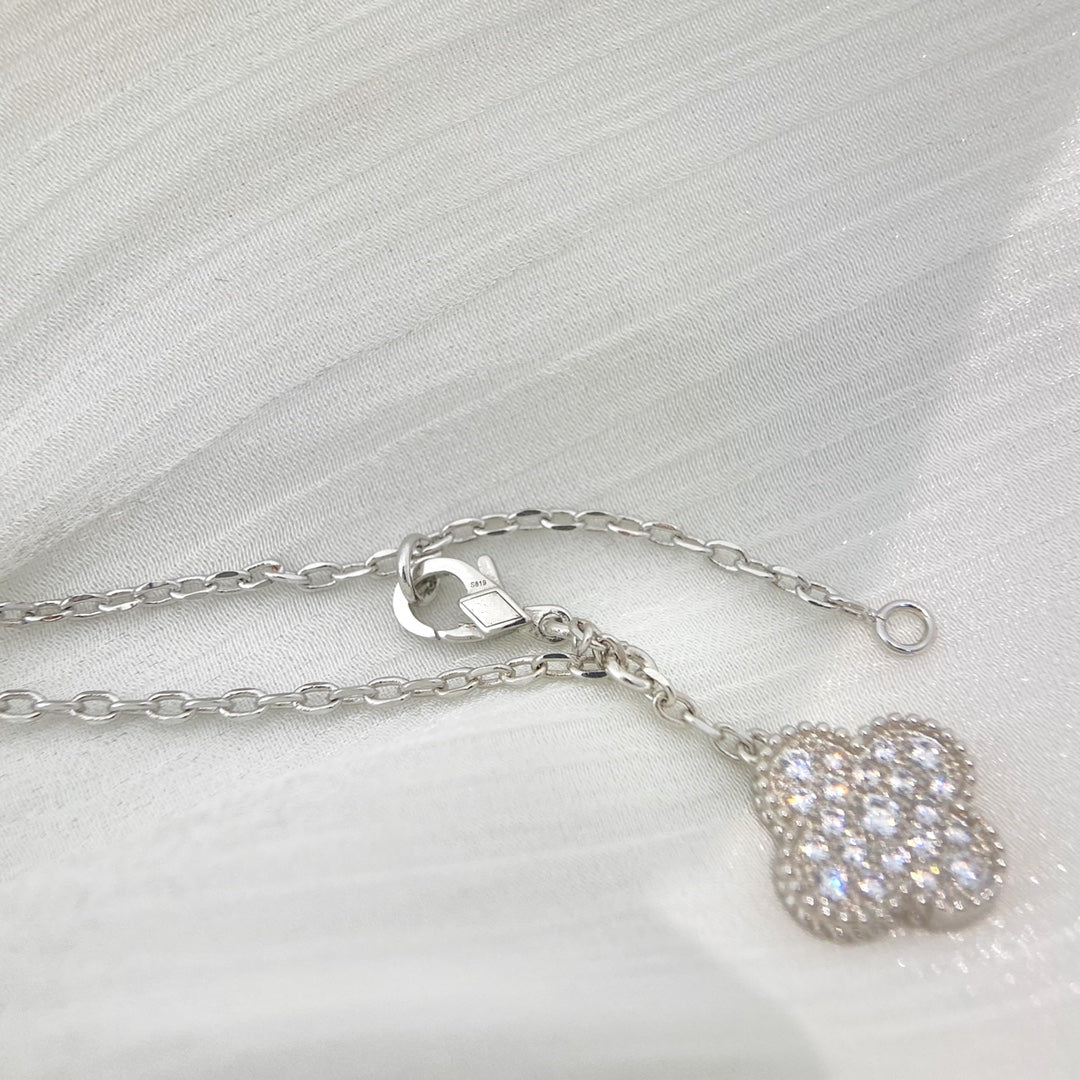 [Eterna Jewels]CLOVER 5 MOTIFS SILVER DIAMONDS NECKLACE