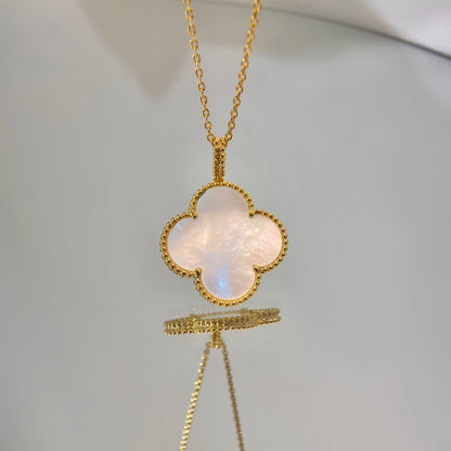 [Eterna Jewels]CLOVER 25MM MOP LARGE PENDANT NECKLACE