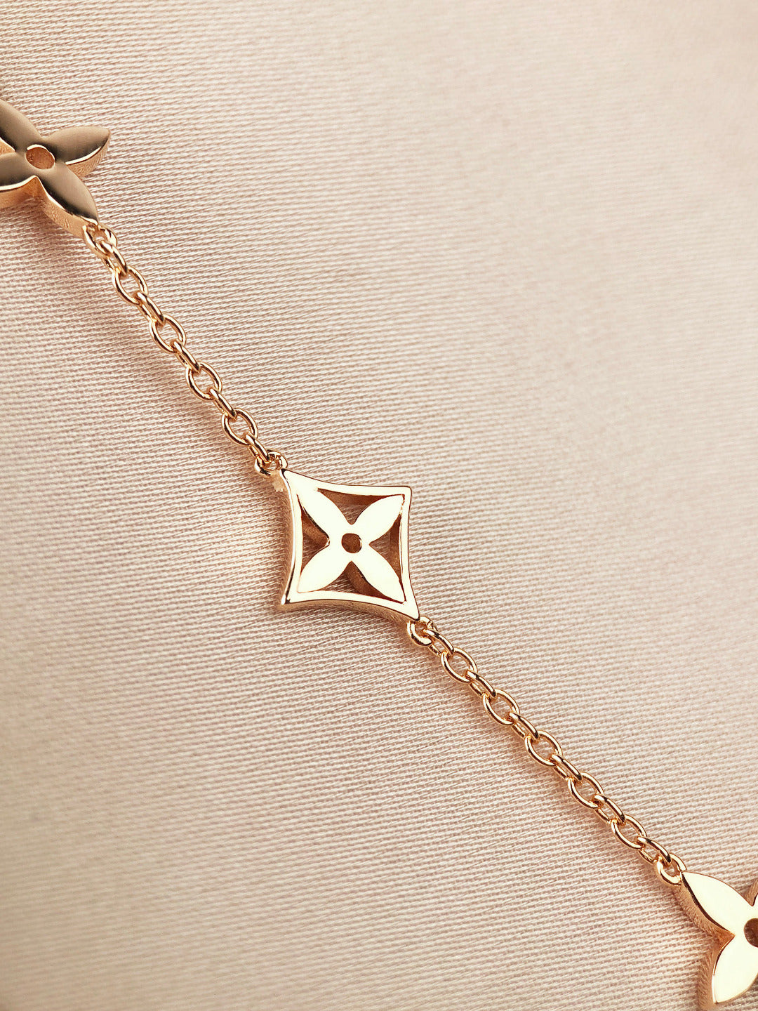 [Eterna Jewels]STAR AND SUN 7 MOTIFS GOLD BRACELET