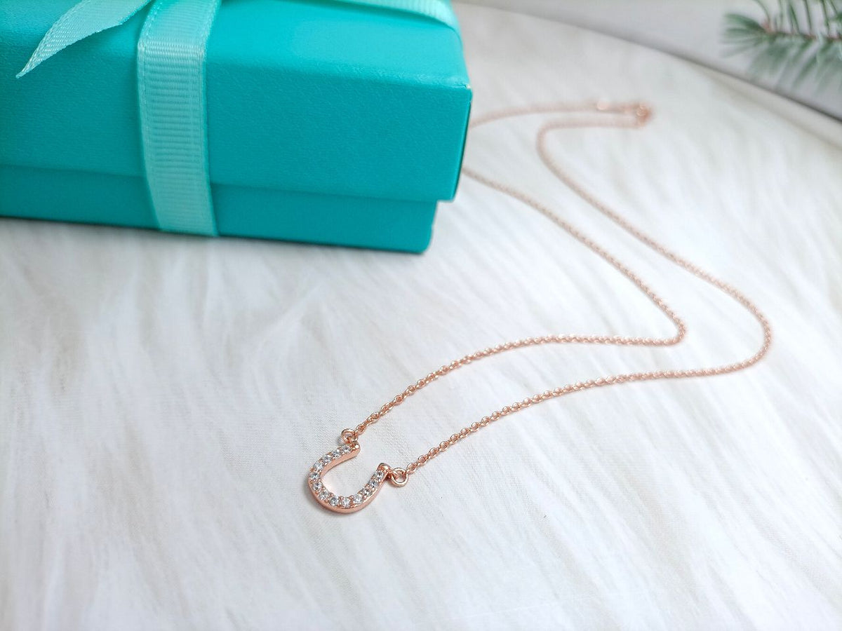 [Eterna Jewels]U PEDANT DIAMOND NECKLACE