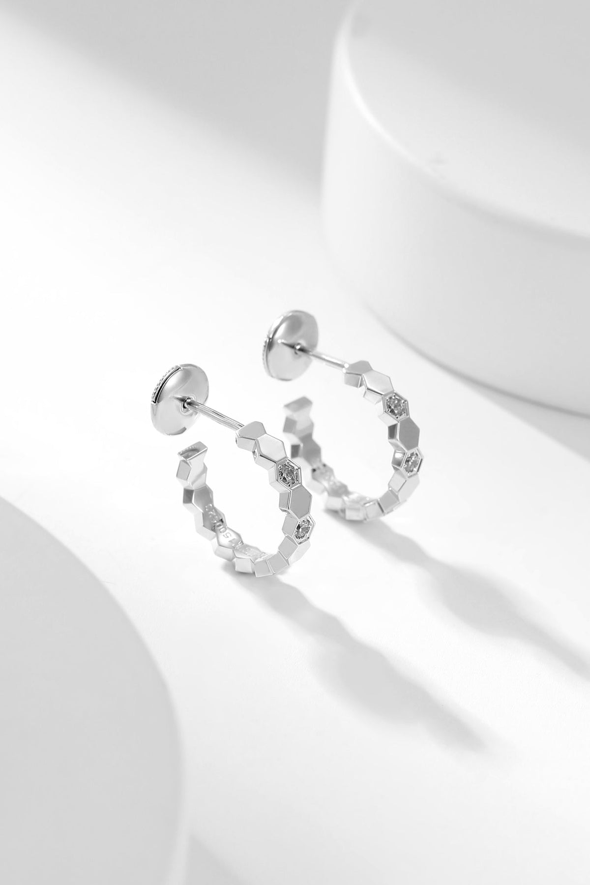 [Eterna Jewels]BEE LOVE DIAMOND HOOP EARRINGS