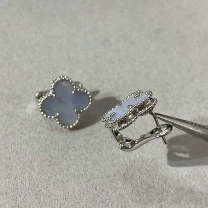 [Eterna Jewels]CLOVER CHALCEDONY SILVER STUD EARRINGS
