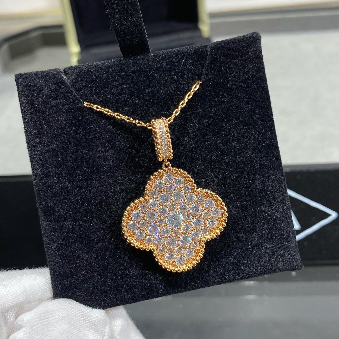 [Eterna Jewels]CLOVER 25MM LARGE PEDANT DIAMOND PAVED LONG NECKLACE
