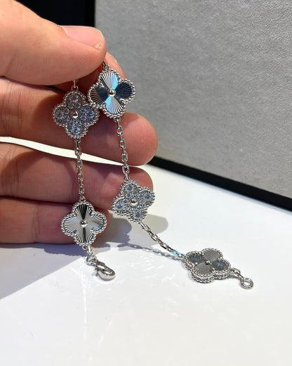 [Eterna Jewels] CLOVER 5 MOTIF LASER BRACELET COLLECTION