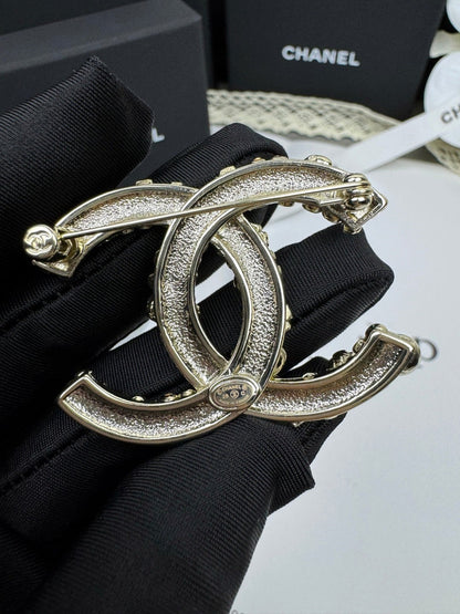 [Eterna Jewels]26C Pink-White Enamel Ice Cream Cone Double C Brooch