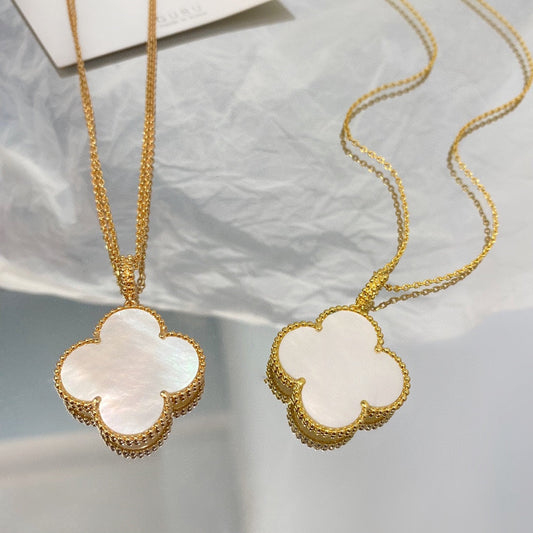 [Eterna Jewels]CLOVER 25MM MOP LARGE PENDANT NECKLACE