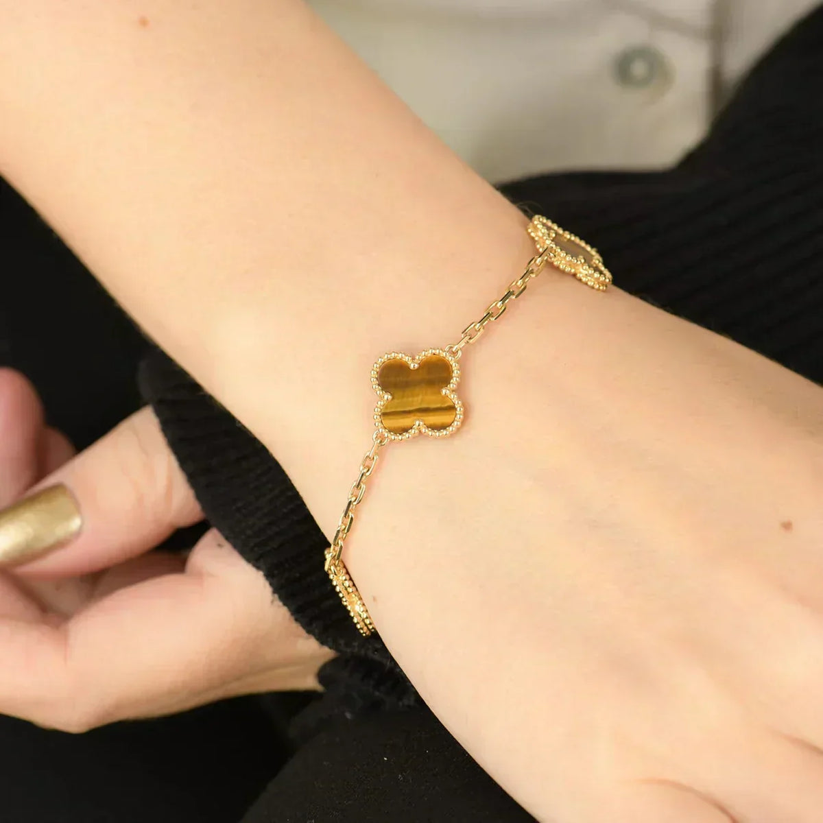 [Eterna Jewels] CLOVER 5 MOTIFS TIGER EYE BRACELET COLLECTION