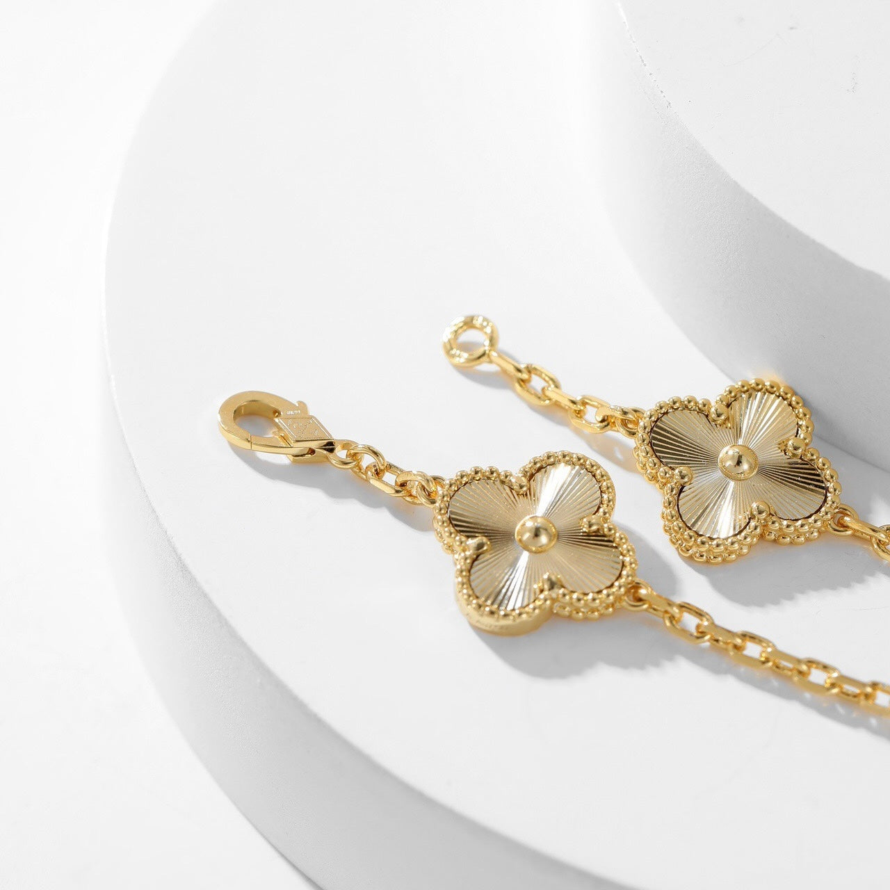 [Eterna Jewels]CLOVER 10 MOTIFS LASER NECKLACE
