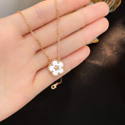 [Eterna Jewels]LUCKY  WHITE MOP  PLUM BLOSSOM NECKLACE