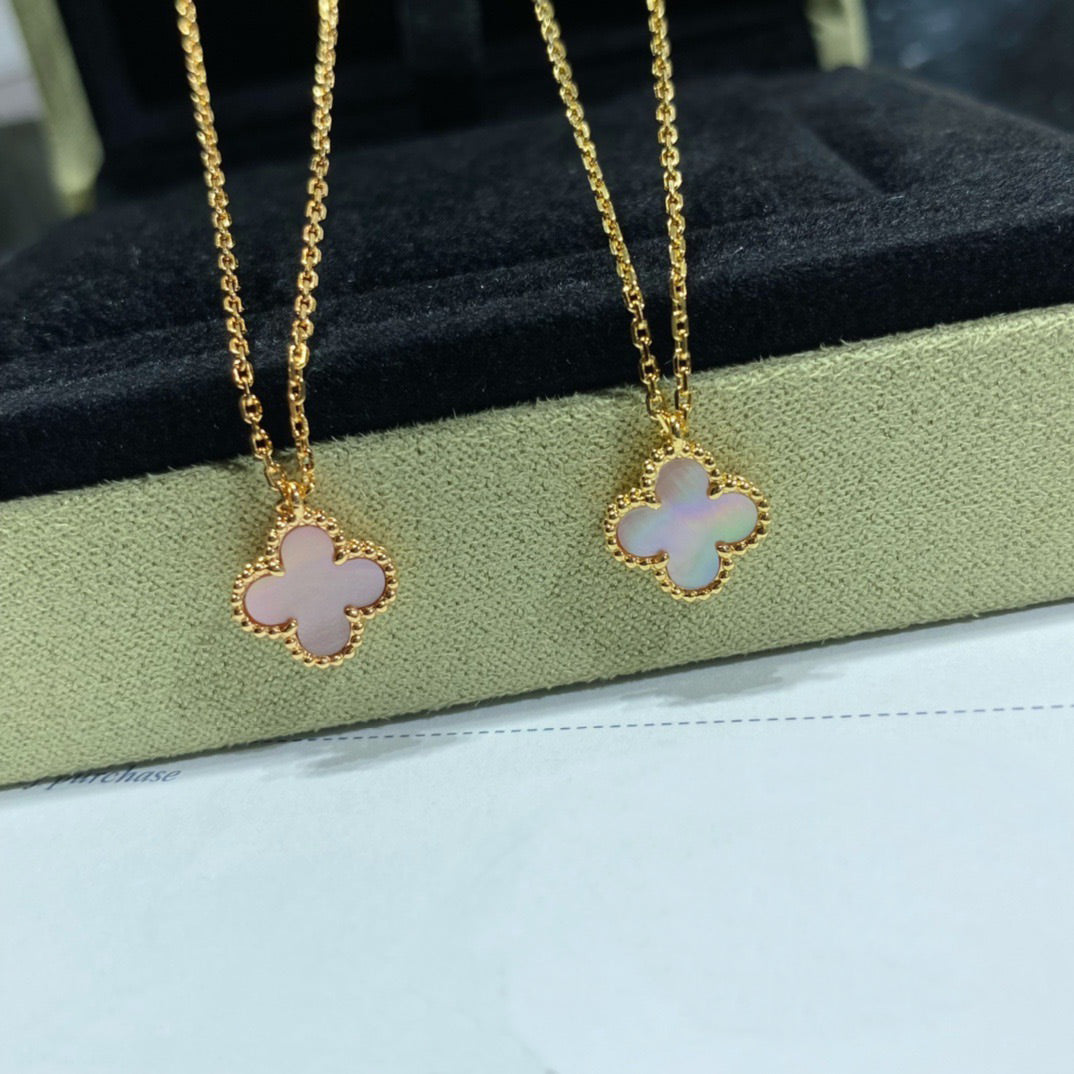 [Eterna Jewels]CLOVER 15MM PINK MOTHER-OF-PEARL SINGLE FLOWER NECKLACE