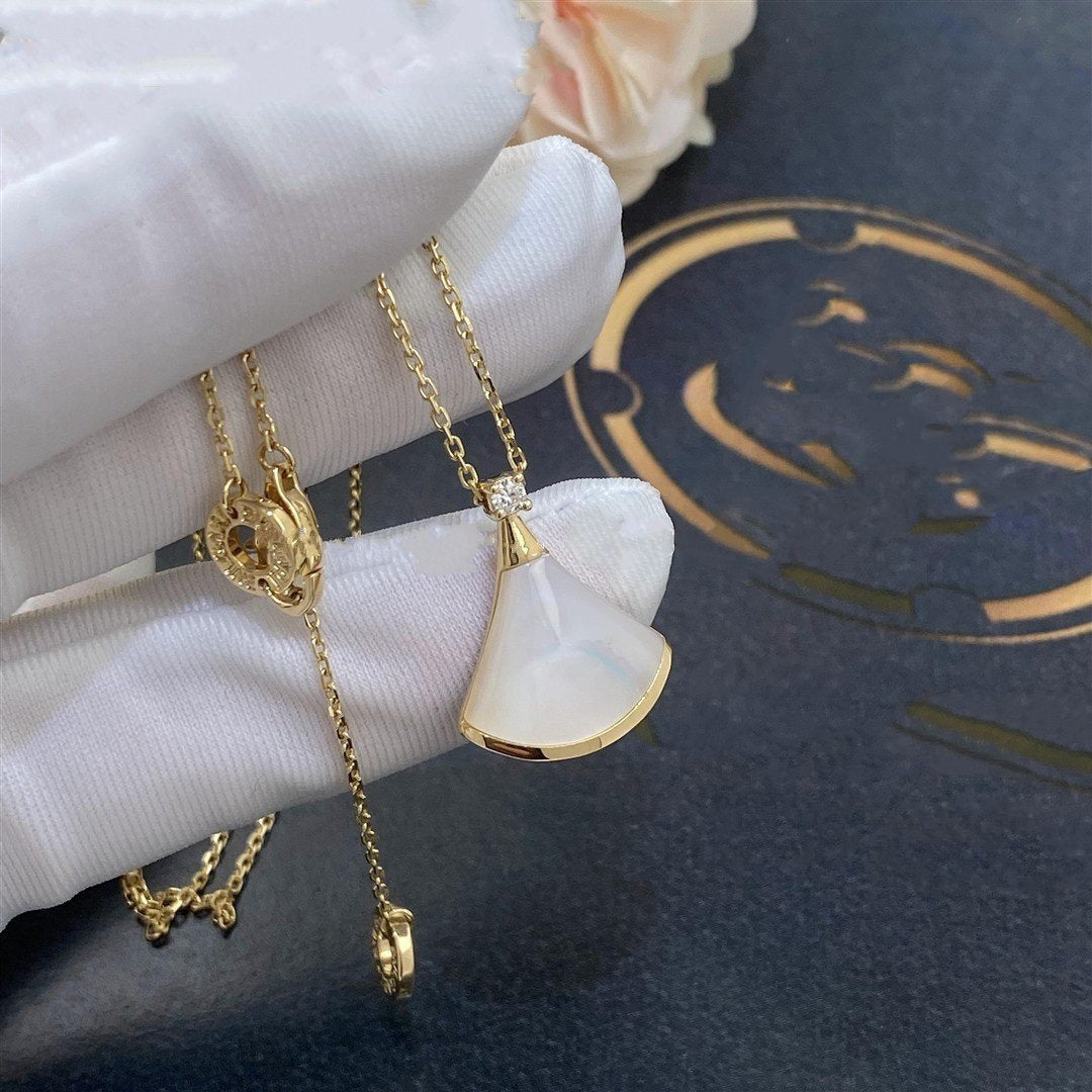 [Eterna Jewels]DREAM NECKLACE WHITE MOP GOLD 1 DIAMOND