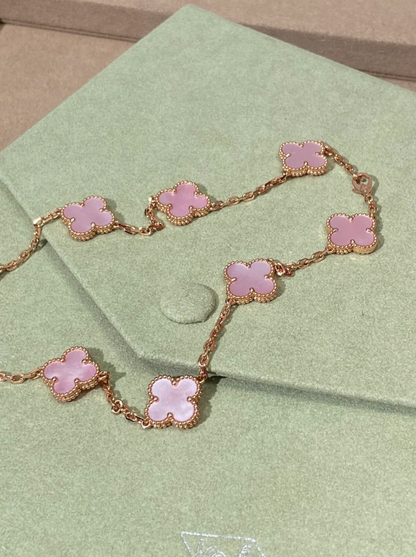[Eterna Jewels Jewellery] Pink Necklace with Ten Clover Designs