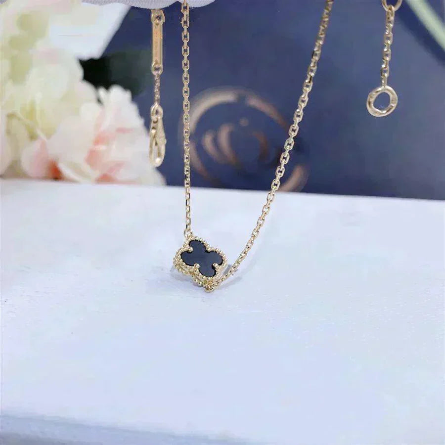 [Eterna Jewels]CLOVER ONYX SINGLE FLOWER BRACELET