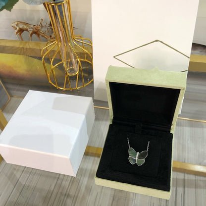 [Eterna Jewels]LARGE BUTTERFLY SILVER PENDANT DIAMOND NECKLACE