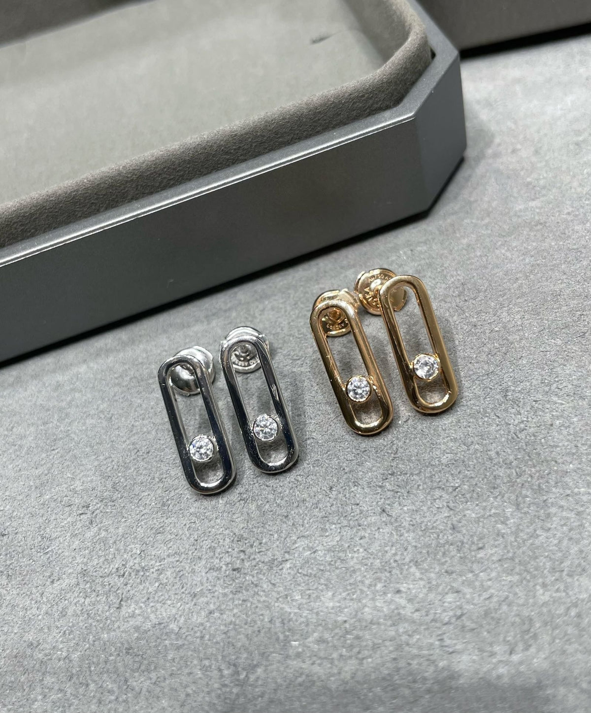 [Eterna Jewels]MOVE UNO SMALL 1 DIAMOND EARRINGS