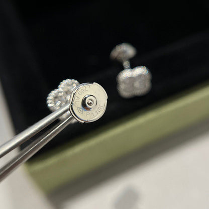 [Eterna Jewels]CLOVER MINI DIAMOND STUD EARRINGS